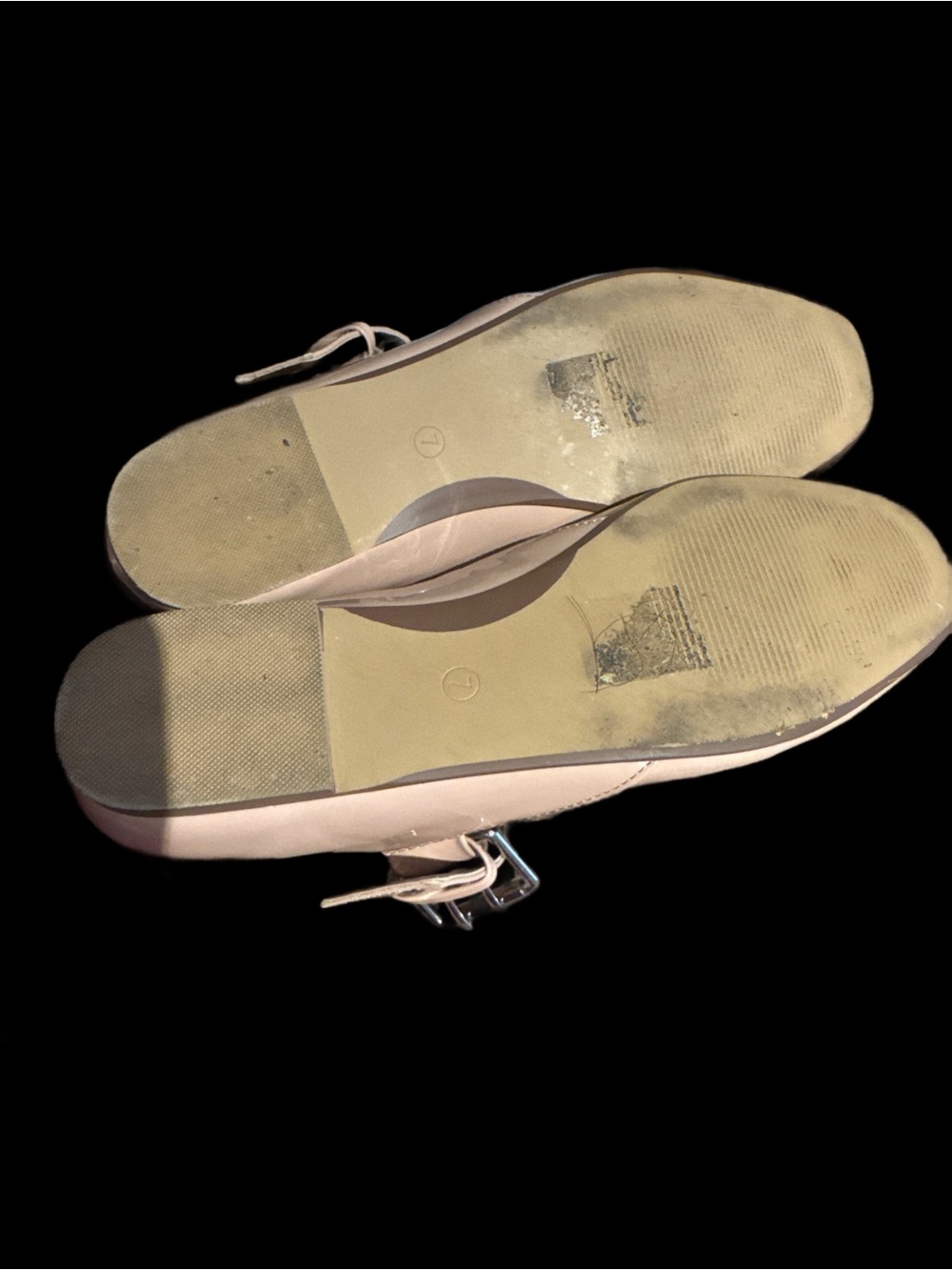Joe Fresh Women’s Size 7 Nude Patent Mary Jane Ballet Flats with Buckle Strap. - Picture 3 of 3